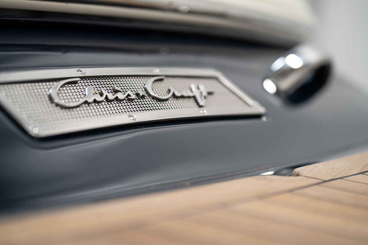 Chris Craft logo close up